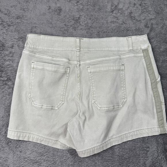 SPANX Shorts Twill Pull On L Olive Green 4" Inseam Outdoor Hiking Casual1 - Picture 2 of 7